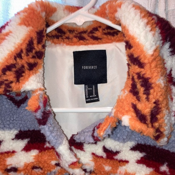 Outdoor jacket 🧥 - Picture 2 of 3